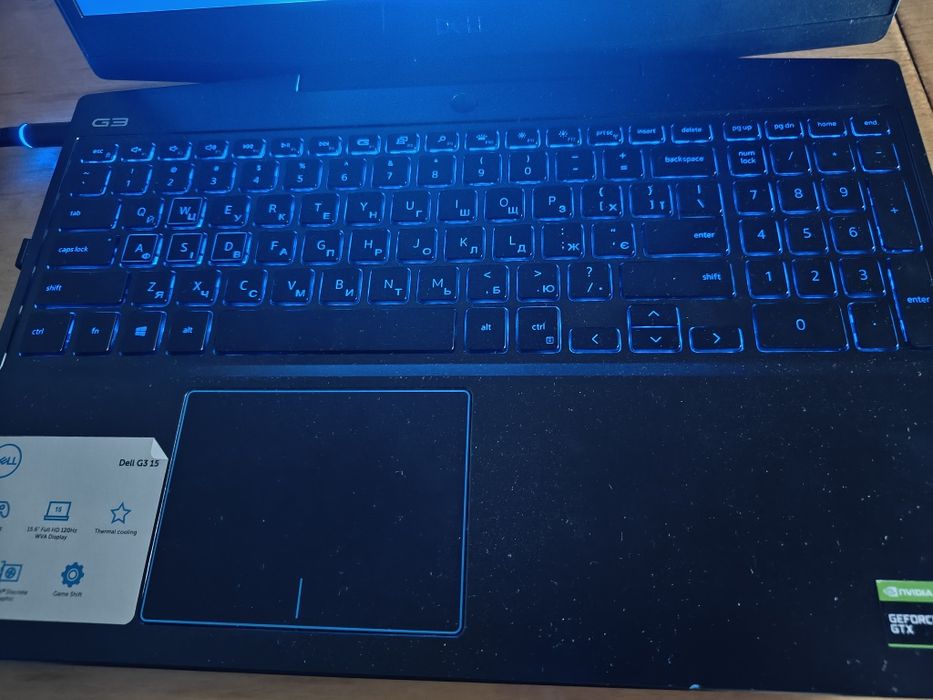 Dell 15 g3 3500 ноутбук (i5-10300H, 1650, 8Gb, 256Gb