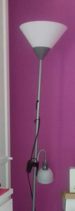 Candeeiro com 2 lâmpadas novo