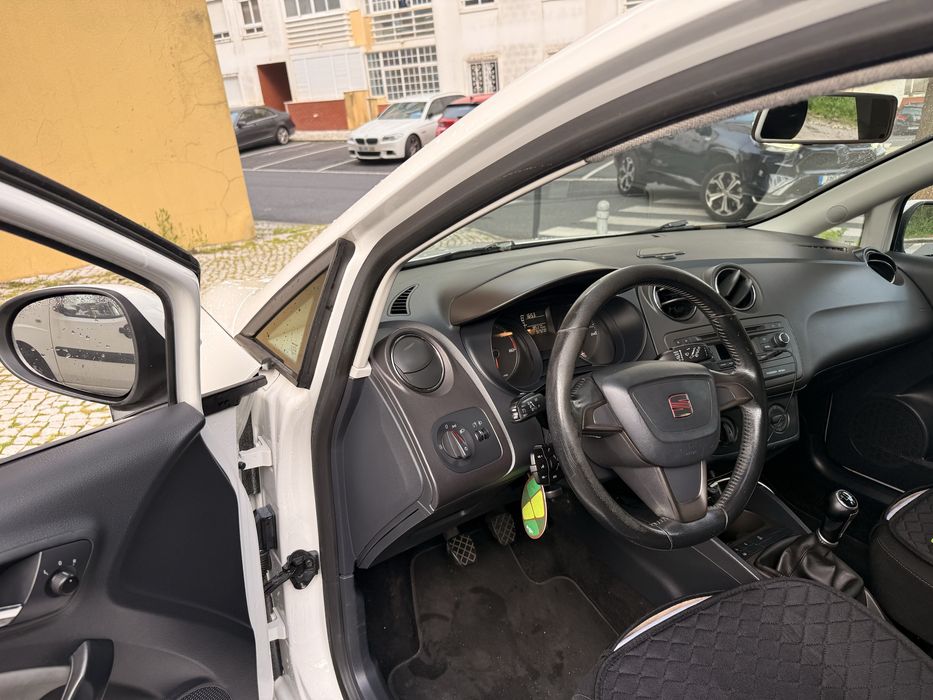 Seat St 1.2 diesel 2013