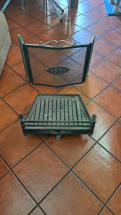 Vendo esta duas peças para lareira