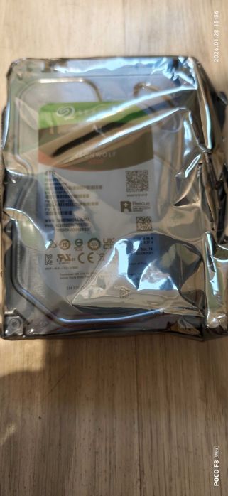 Nowe dyski Seagate IronWolf ST4000VN008 4TB - Szt. 4