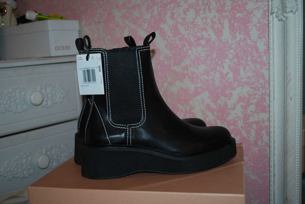 Новые.Ботинки челси-высокие,нат.кожа,раз.40