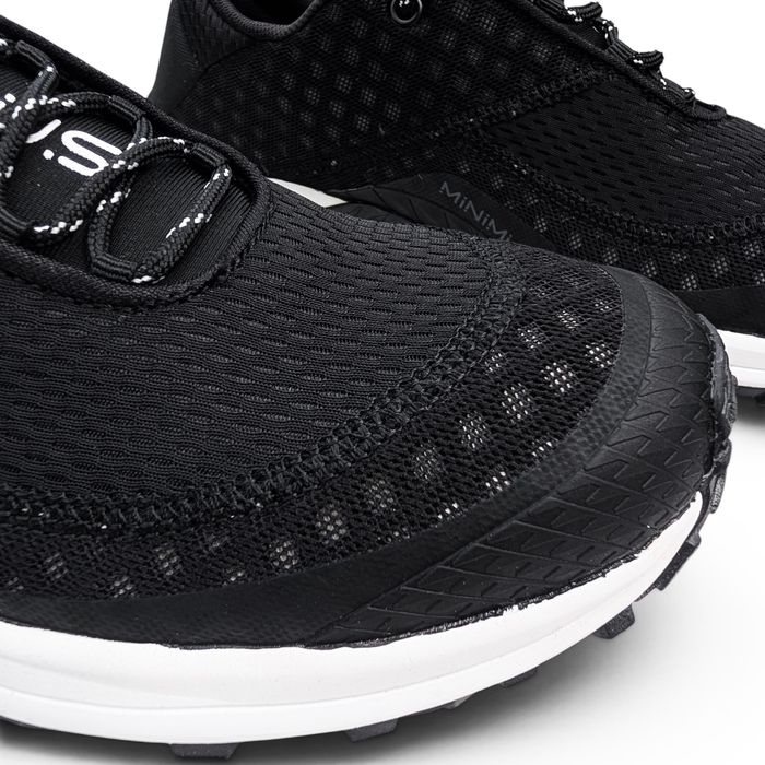 Чоловічі кросівки New Balance Minimus Trail чорні