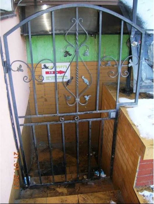 Продаж приміщення 85 м2 м.Івано-Франківськ вул.Коновальця, 146г 40000$ - Більше