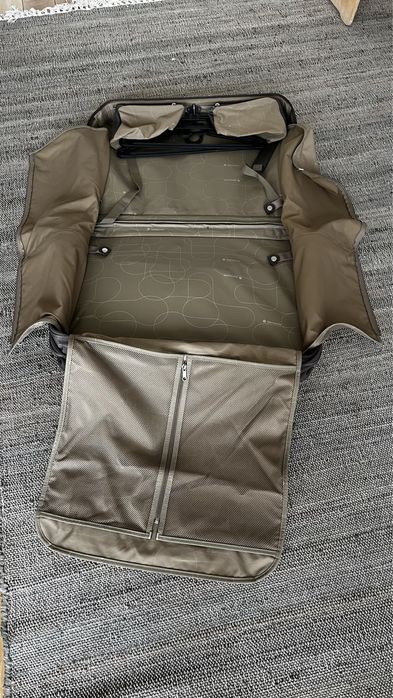 Porta Fatos Samsonite praticamente novo