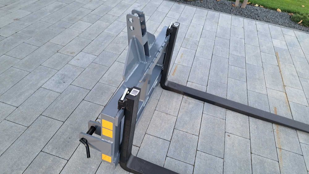 paleciak na tył ciągnika widły do palet 2 TONY TUZ ciągnika producent