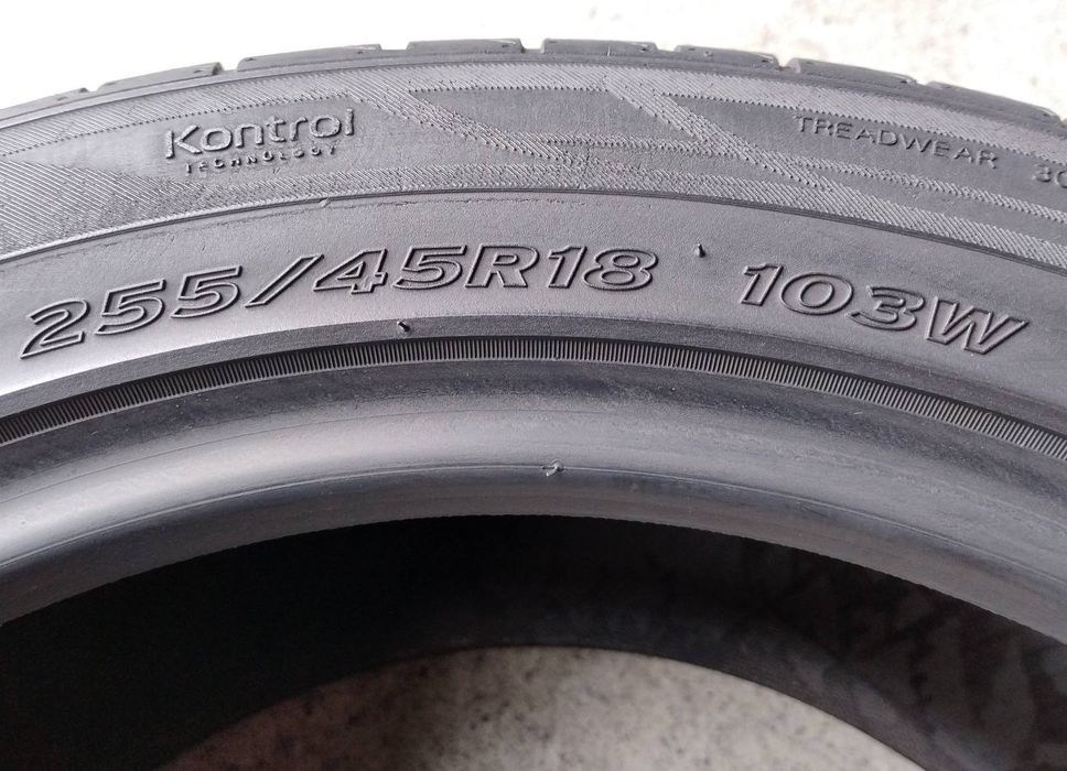 Шини літні R18 255/45 Hankook Ventus Prime 2