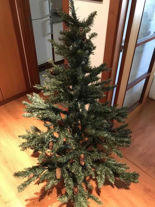 Arvore de natal 1.8 m altura / outra 1,60