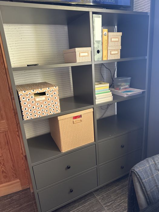 Witryna Ikea z szufladami