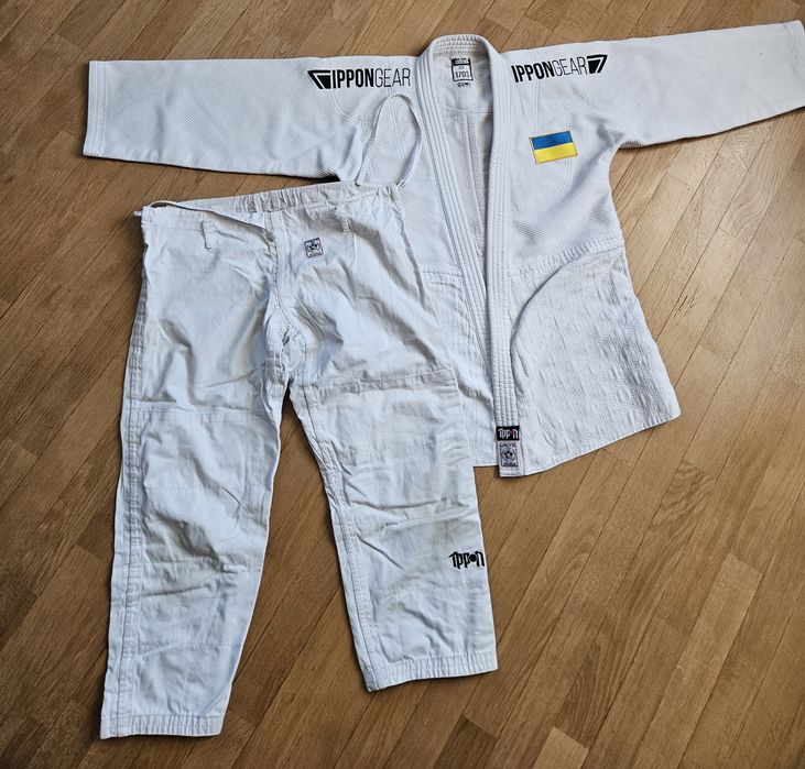 Кімоно IPPON GEAR для дзюдо