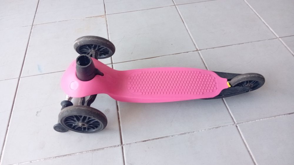 Trotineta de menina