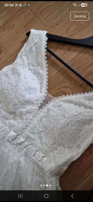 Sukienka biała  tiulowa M/L