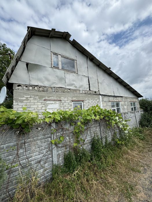 Садова ділянка з будинком