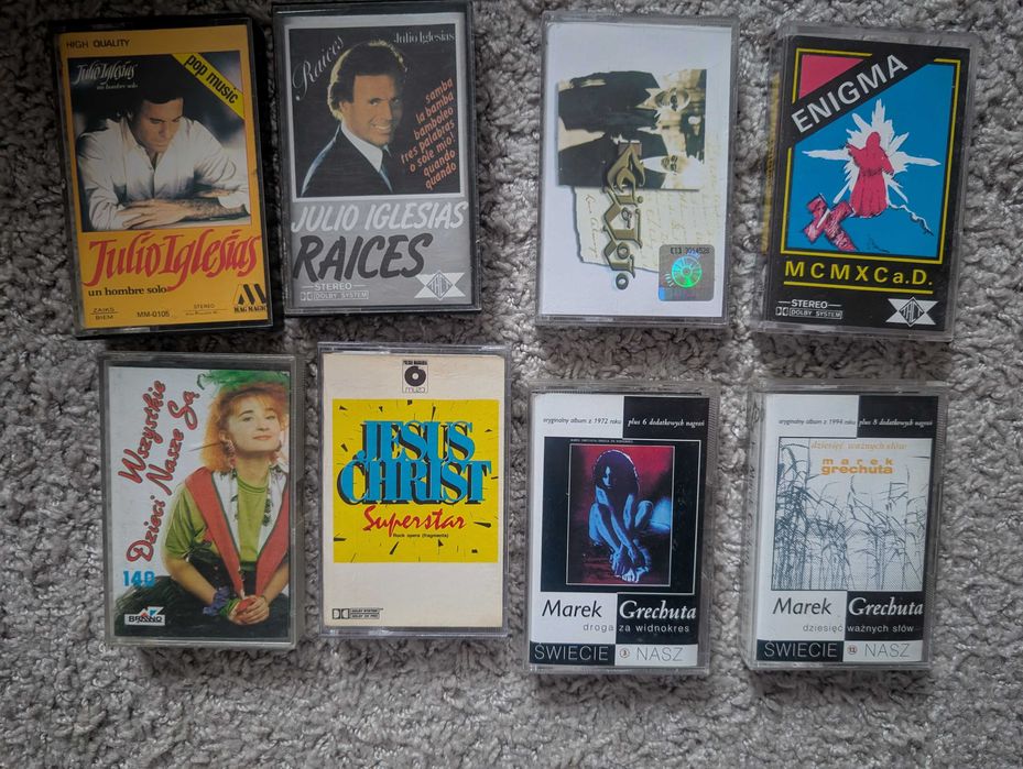 Kasety magnetofonowe - Sandra, Elvis, Szwagierkolaska, Iglesias, Enigma, Grechuta i inne