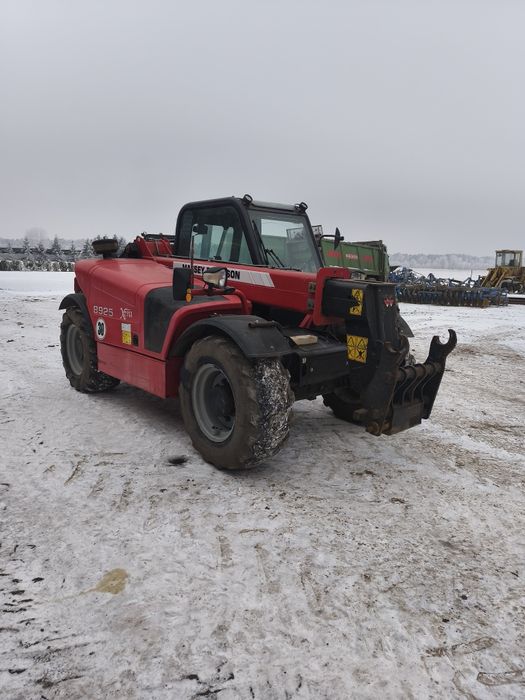 Ładowarka teleskopowa Massey Ferguson 8925 Xtra