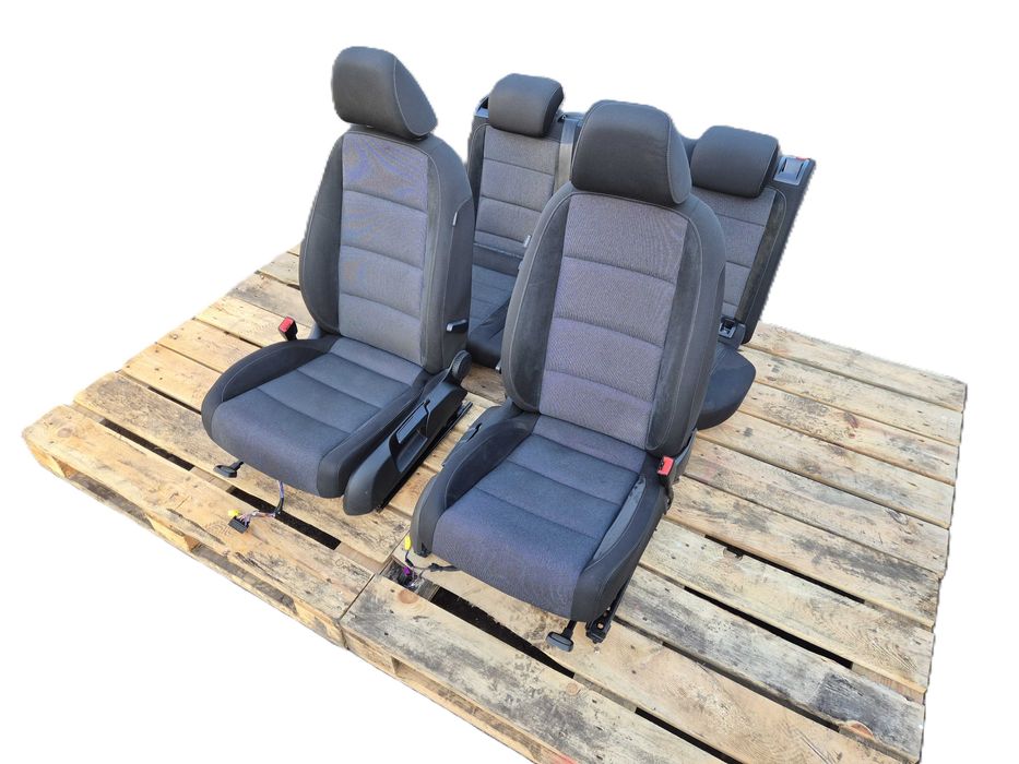 Wnętrze Fotele Kanapa Alcantara Welur VW GOLF 6 VI /5 Hatchback Europa
