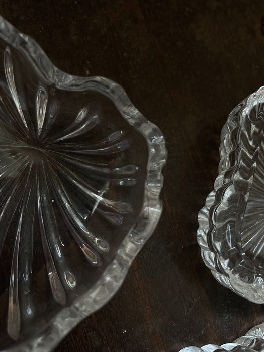 2 Glass Boxes64752410101378124