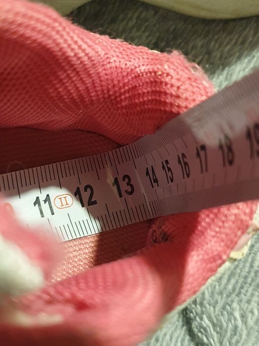 Adidasy sportowe białe w kwiatuszki Cherokee r. 20 (wg metki r.23)