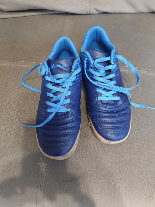 Buty dziecięce halówki roz.37 buty sportowe adidasy