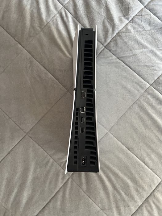 Playstation 5 825GB c/ 3 anos de garantia e caixa