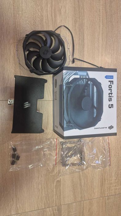 Chłodzenie CPU SilentiumPC Fortis 5 140mm