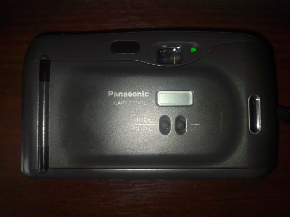 Плівковий фотоапарат Panasonic C-325 EF