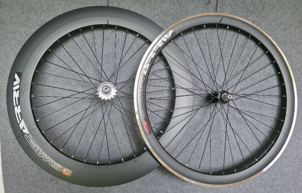 Kpl kół 622x14 fix/single Novatec łożyska maszynowe...