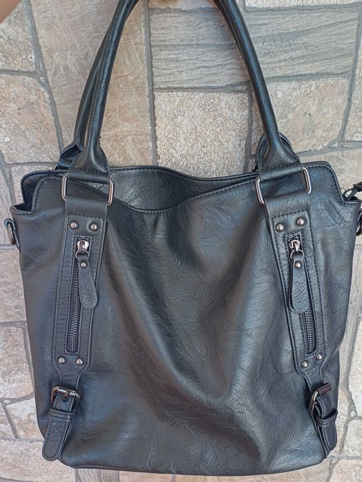 Сумка чорна жіноча