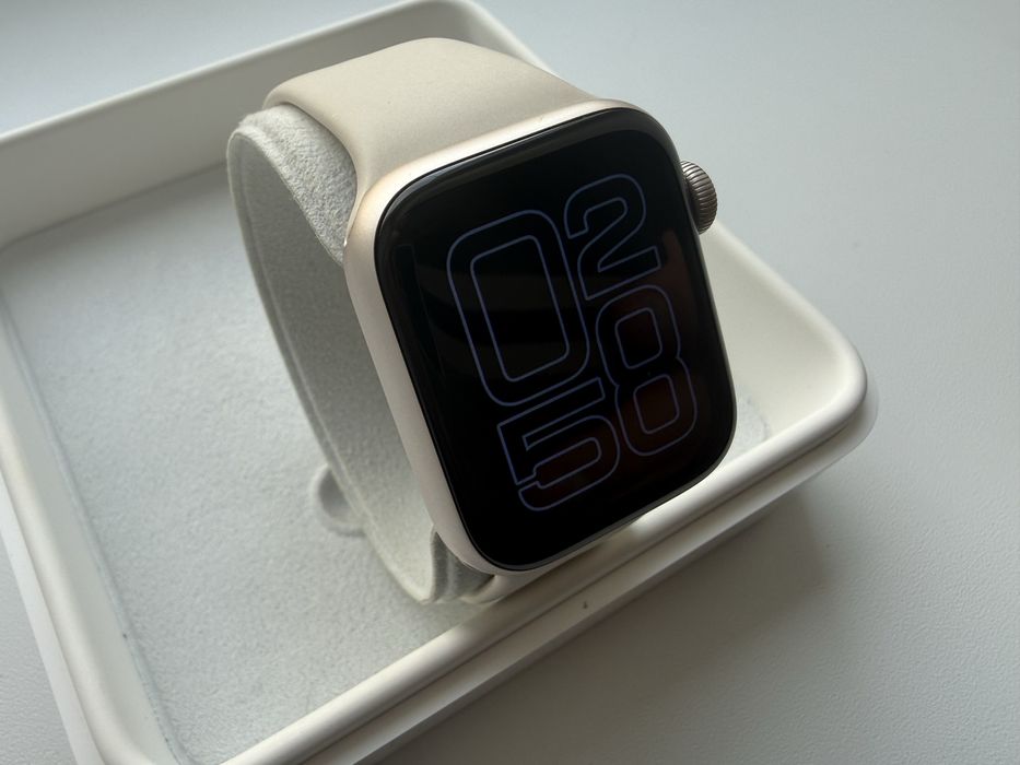 Apple Watch SE 3 40mm Starlight 100%