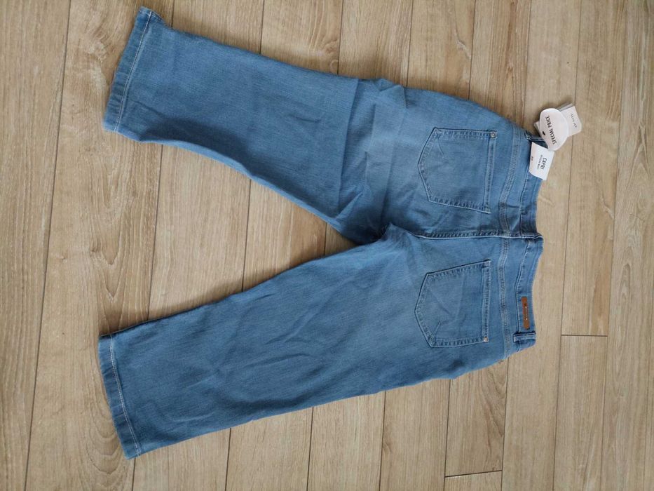 Spodenki 3/4 jeansowe