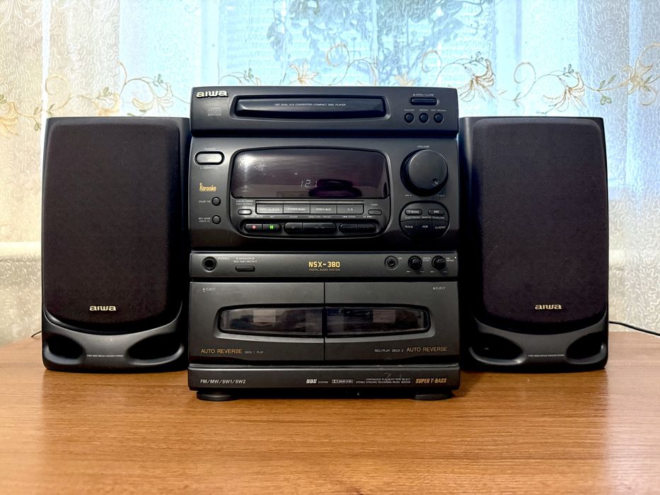 Aiwa NSX-380 — музичний центр + 2 оригінальні колонки