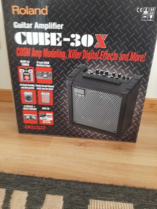 Fender CD - 60 CE com Estojo Rockcase e Amplificador Roland Cube 30 X