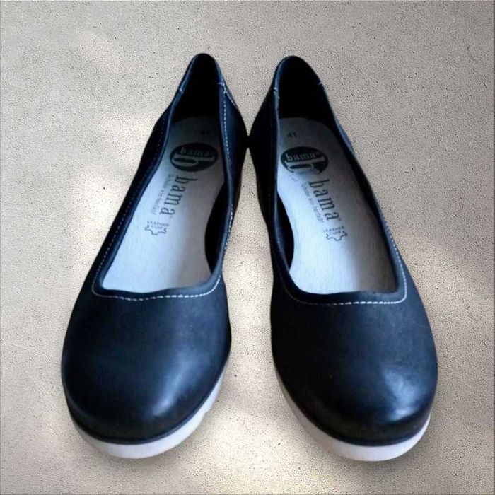 Жіночі шкіряні туфлі Bama