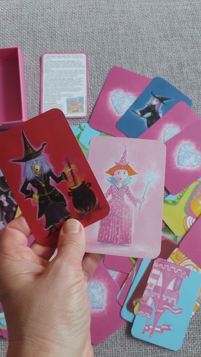 Гра DJECO " Побудуй замок"