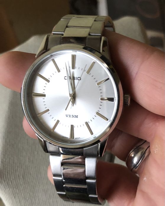 Zegarek Casio elegancki