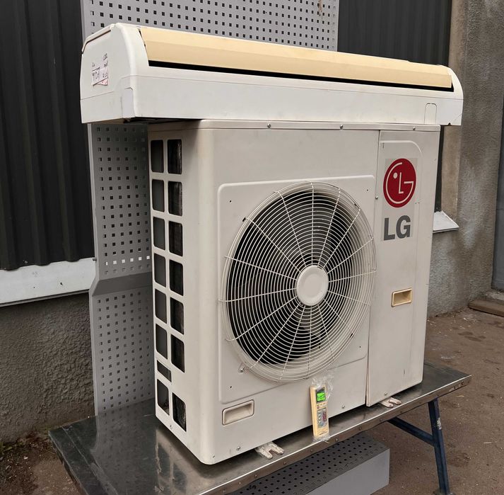 Кондиціонер інверторний LG до 95 м2