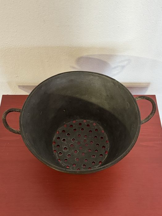 Tacho em cobre antigo – origem árabe (Argélia)