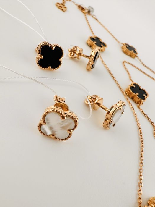 Золоті сережки нові / стиль «Van Cleef»