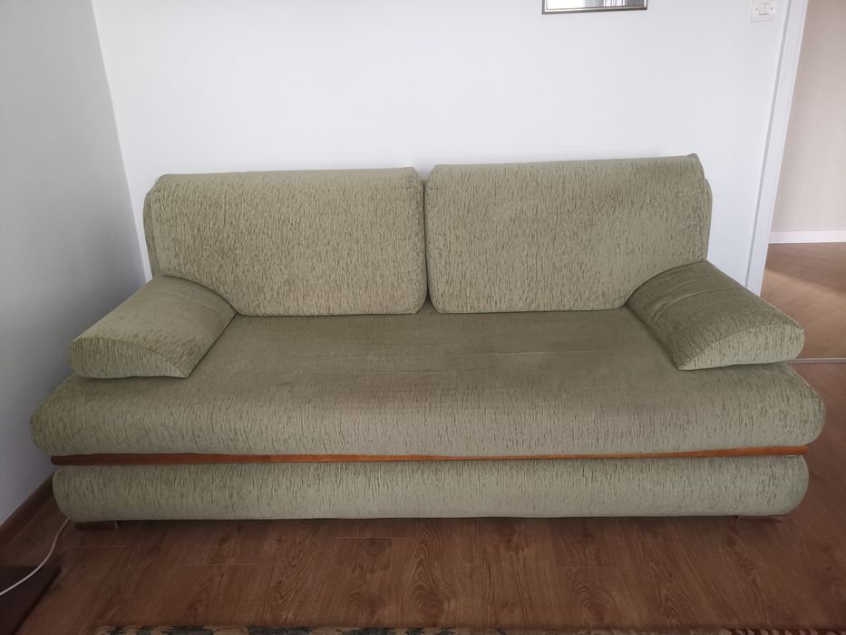 Kanapa (sofa) w zielonym kolorze (rezerwacja!)