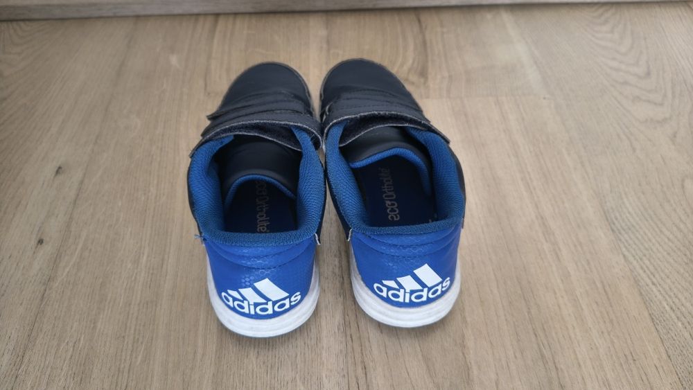 Buty dziecięce Adidas rozm.33