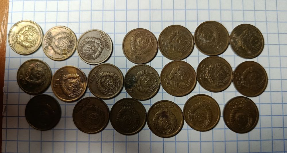 Продам монеты  1 копейка СССР