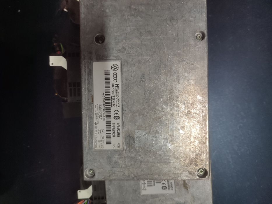 Блок управління інтерфейсом АУДІ А6 с6