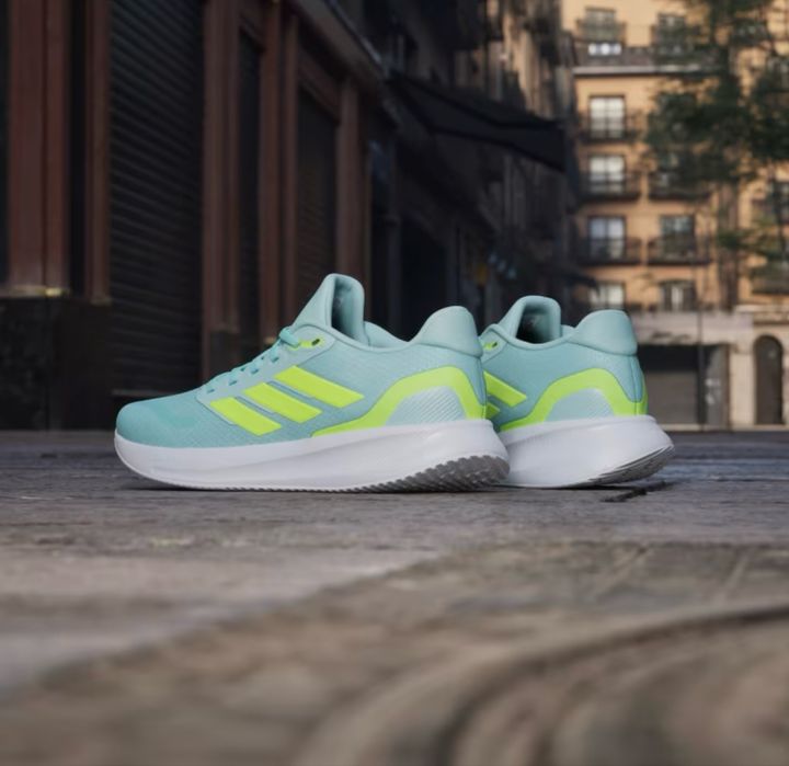 Розмір 42 бігові кросівки Adidas RUNFALCON 5 W