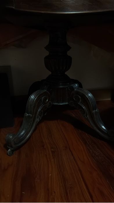 Mesa antiga pau santo