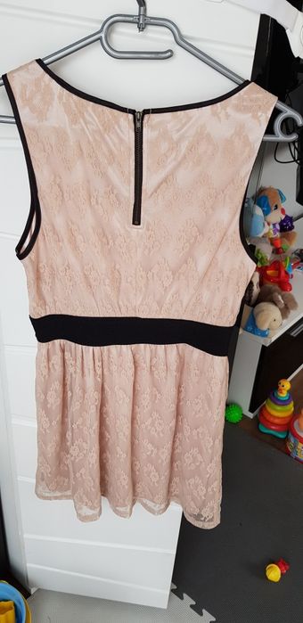 Sukienka koronkowa Forever21 XS/S