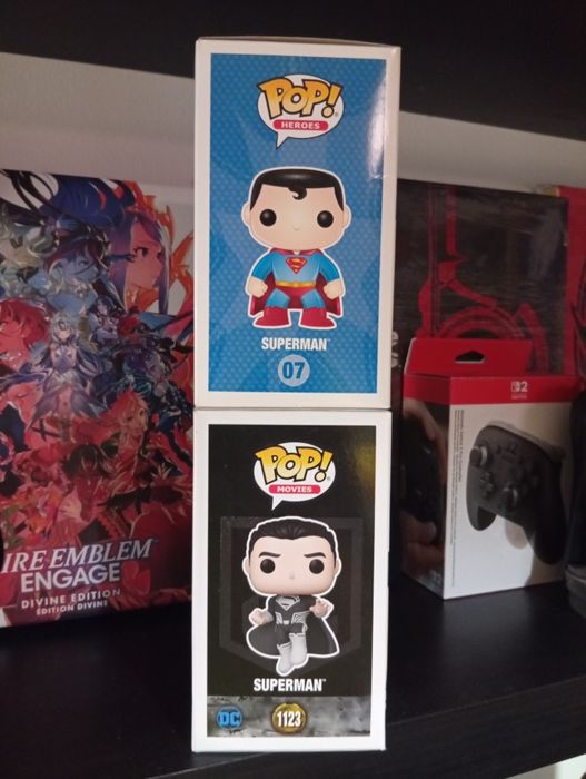 Conjunto de Funko pop Superman