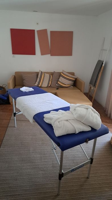 Massagem Relaxante & Terapêutica • PorAgora Terapias