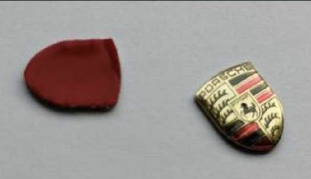 2 herby na kluczyk  2 naklejki Porsche