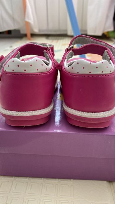 Туфельки на девочку