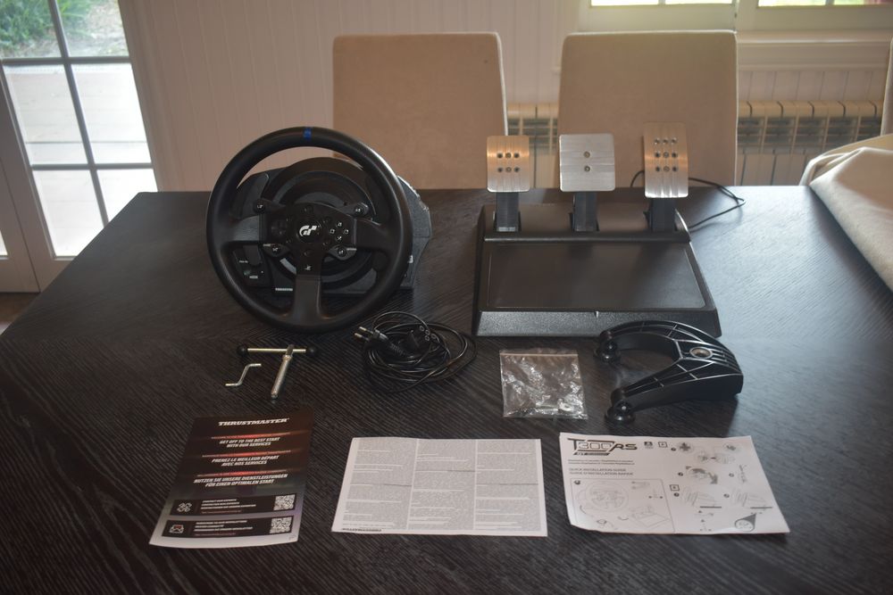 Volante como novo em garantia - Thrustmaster T300 RS GT